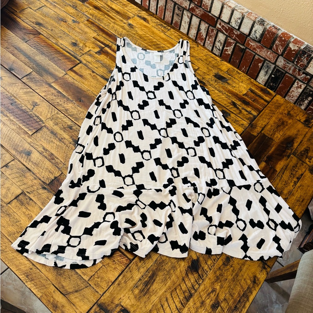 H&M Monochrome Geometric Tank Top